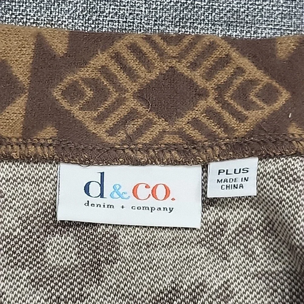 Denim Co Womens Trendy Printed Jacquard Open Front Poncho Cardigan Plus One Size